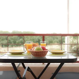 Like-home-t1 Apt-sea View, Near The , Carcavelos (Lisbon) Portugal